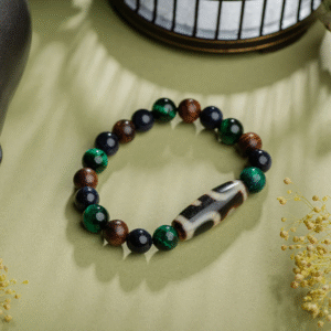 Tibetan 5-Eye Dzi - The Baroness (Luck/Relationship)