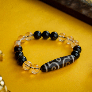 Tibetan 7-Eye Dzi - The Goddess (Luck/Relationship)